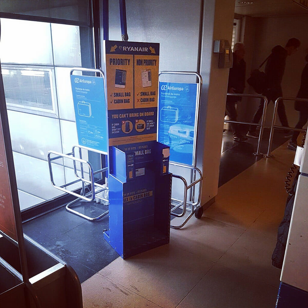 Medidor maletas Ryanair